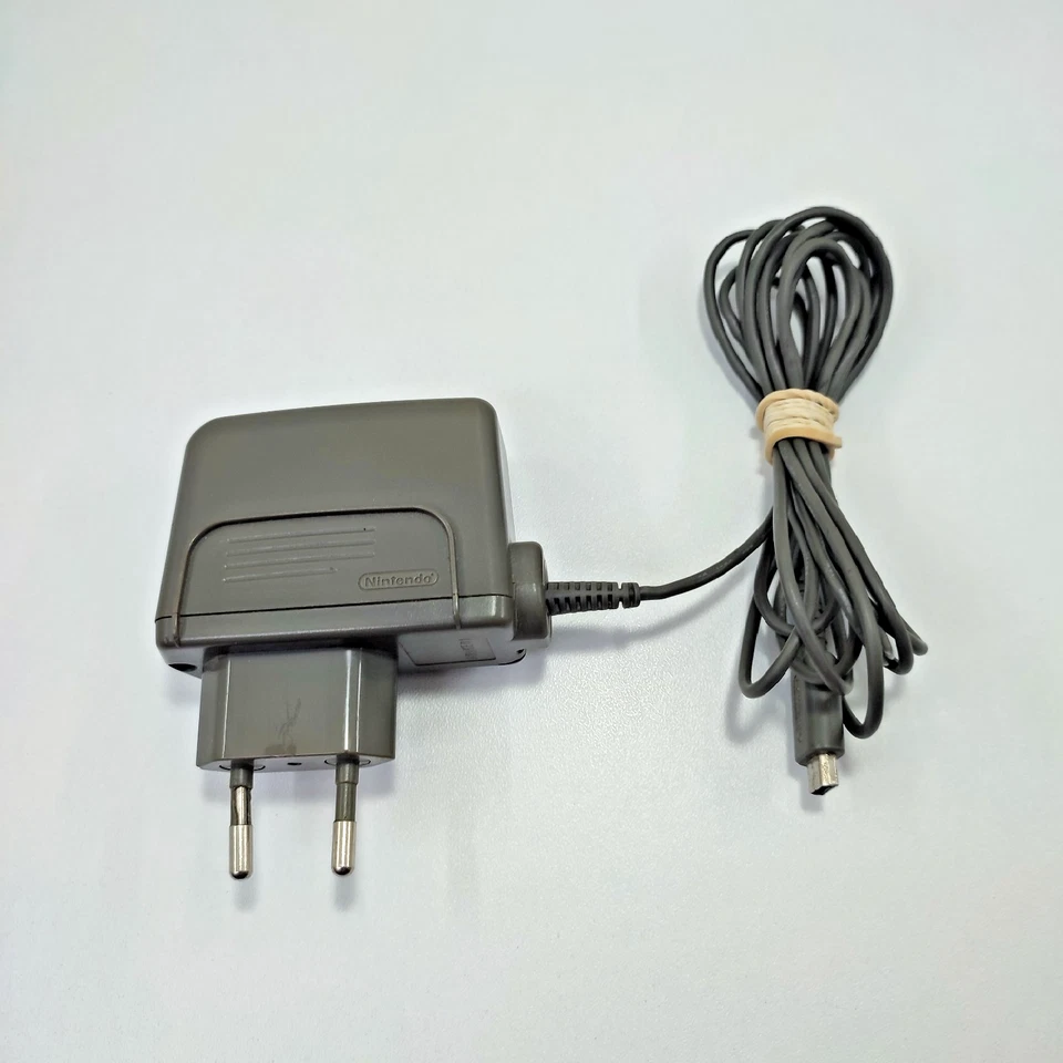 Nintendo DS lite - Chargeur Officiel - Bloc d'alimentation - USG-002(EUR) - Photo 1/2