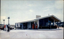 MACON GEORGIA GA Halfway House DINER GAS STATION SODA MACHINE Postcard