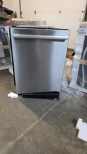 Bosch 800 Series 24-inch Stainless Steel Built-In Dishwasher brand new in box