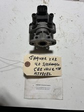Egr Valve Used Fits Jaguar Xkr 4.0 Supercharged 2000-2003 Aj88582 Used