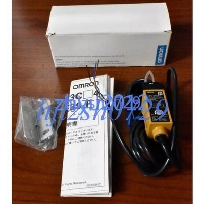 1PC New   E3S-X3CE4 Photoelectric Switch   *mp