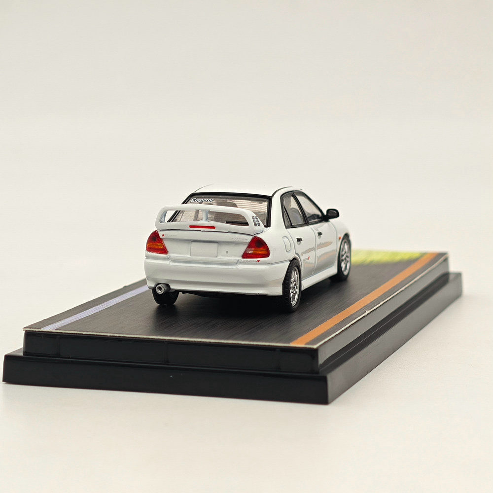 Hobby Japan 1/64 Mitsubishi Lancer RS Evolution IV INITIAL D