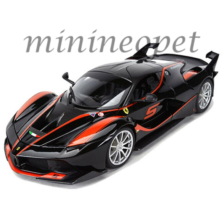 BBURAGO 18-16010 FERRARI FXX K #5 FU SONGYANG 1/18 with RED
