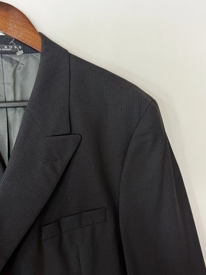 Hugo Boss Onassis Nostalgia Double Breasted Coat Size 42 L MADE IN GERMANY #911 - Image 2 of 4