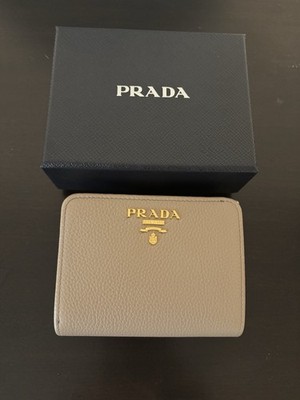 Prada Vitello Grain Leather Compact Wallet in Cammeo