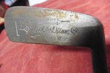 Antique wood shaft golf club putter Wright Ditson St Andrews accurate