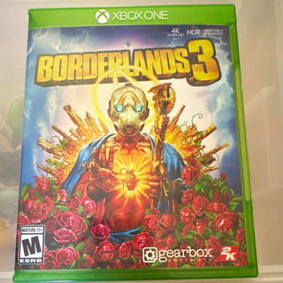 2K Borderlands 3 (Xbox One) w/ Original Case M Rated 4K HDR Xbox One X