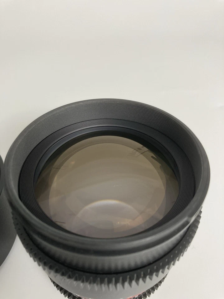Samyang 85 mm T1.5 AS IF UMC II Cine Lens for Canon EF Cameras - image 3 of 4