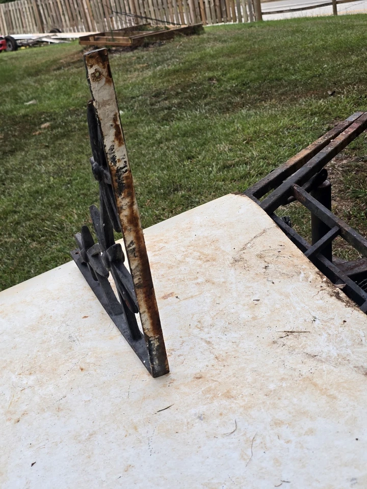 LARGE pair antique cast iron architectural salvage wall corbels bracket sconce - Image 2 of 4