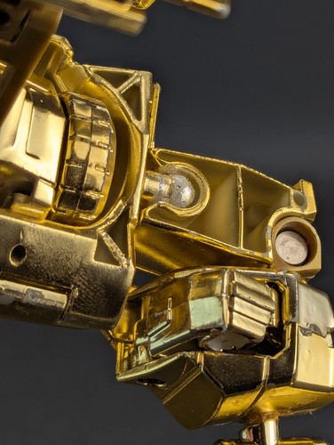 Transformers Animated Lucky Draw Optimus Prime Gold Version LIMITED TO 1000 - Picture 6 of 12