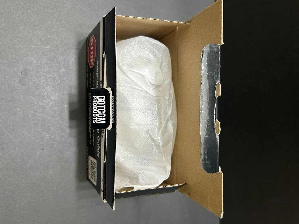 Dot Com Products Light Socket 5G Security Camera - Image 2 of 4