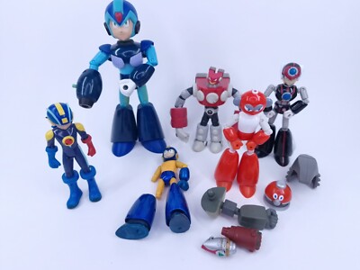Megaman NT Warrior Bundle Lot 2004 Action Figure Capcom Mega Man