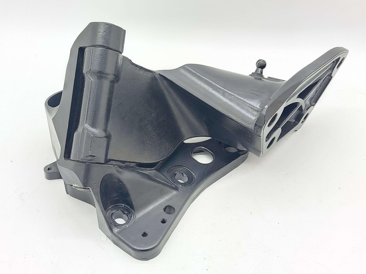 2016-2018 McLaren 570s Right Passenger Door Hinge Assembly