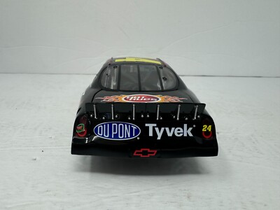Action Nascar #24 Jeff Gordon DuPont The Wizard of Oz 2004 Chevy 1