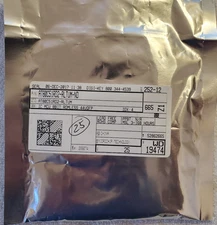 Bag of 25 - AT80C51RD2-RLTUM MCU 8-bit Romless 44VQFP [date code: 2017]