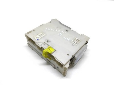 LEXUS IS II GSE2, ALE2, USE2 Sicherungskastenmodul 8273053050 2,20 Diesel 34851264