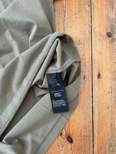 ROA Regular Logo Print Organic Cotton T Shirt Brown Olive (Large) - Picture 6 of 6