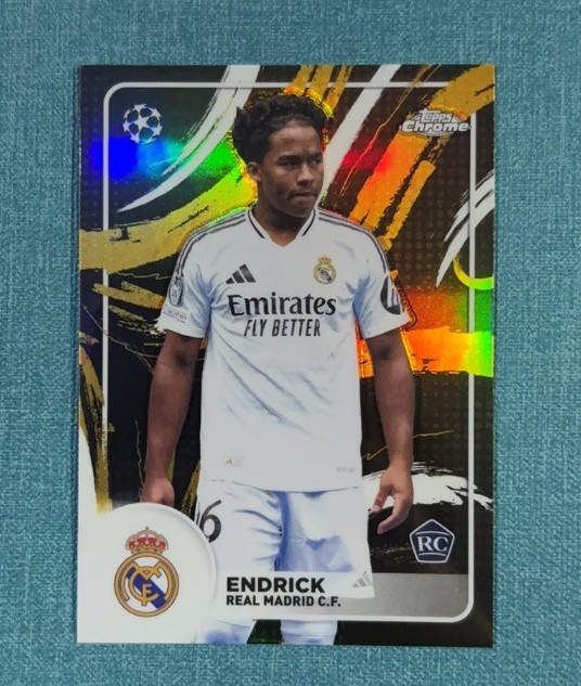 Endrick 2024-25 Topps Chrome UEFA Soccer Brush Case Hit RC #SB-1