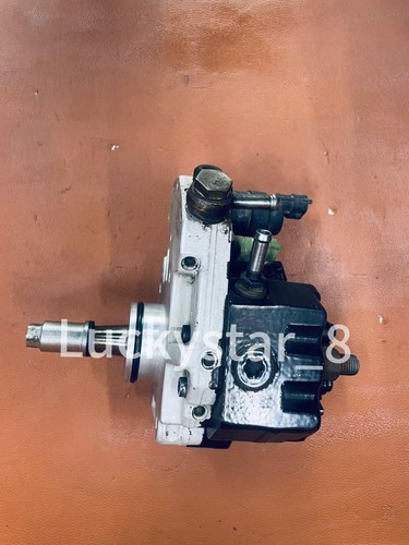 WE01-13800 0445 010 107 FUEL INJECTION PUMP MAZDA WE FOR BT-50 & FORD RANGE - Picture 2 of 5