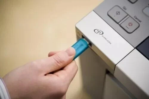 BROTHER HL-4050CDN A4 USB AUTO DUPLEX NETWORK FAST 20ppm COLOR LASER PRINTER - Picture 2 of 3