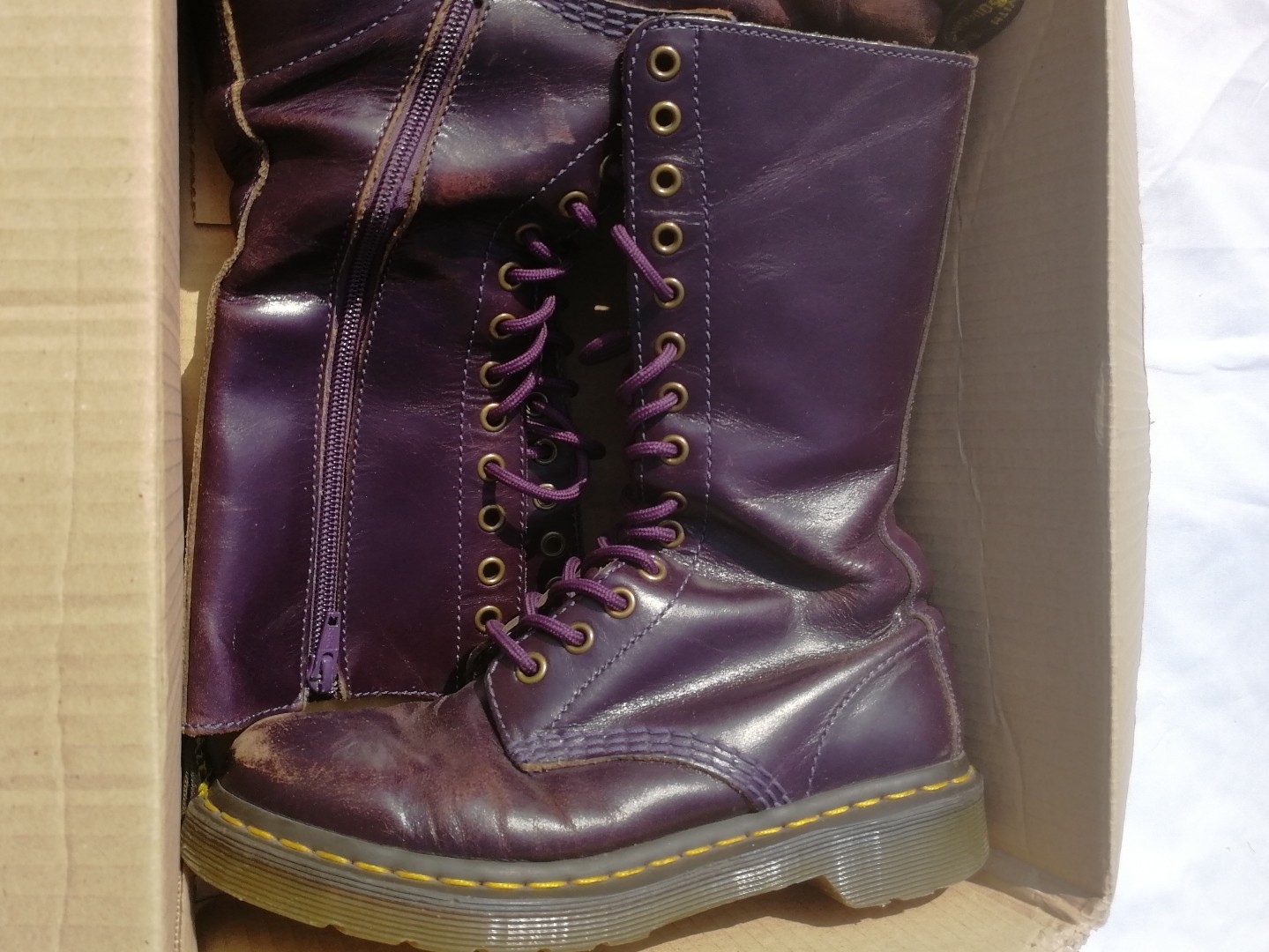 Dr Martens RARE purple boots 14hole Dr Martens RARE purple boots 14hole
