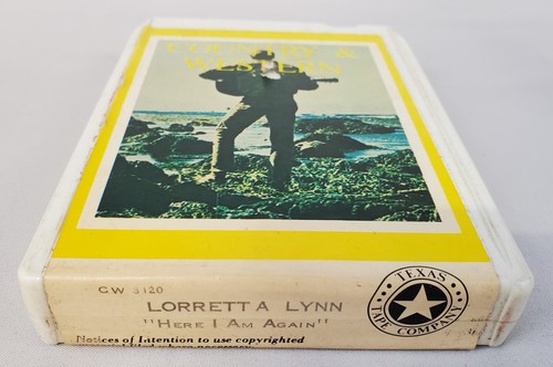 Lorretta Lynn Here I Am Again 8-Track Cassette Tape Cartridge Country & Western - Picture 3 of 6