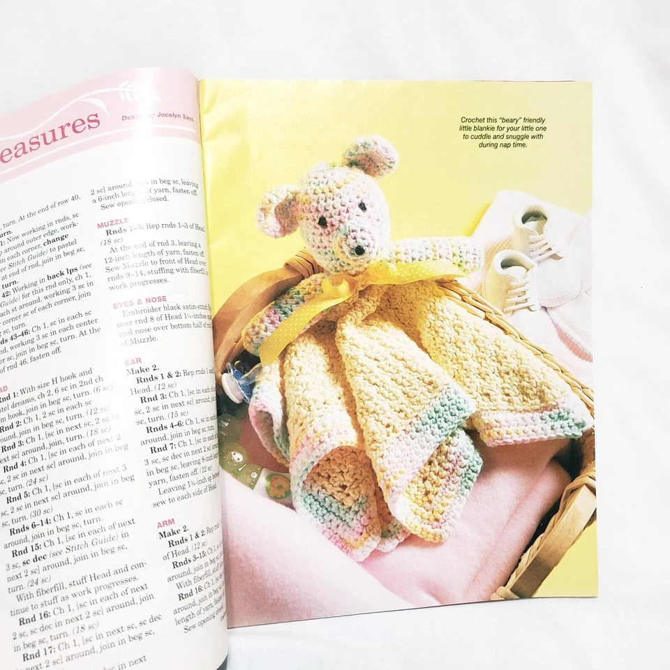 Revista Crochet World Abril 2008 Mantel Aireado Mantón Gorro Bonita Pascua Foto 4 de 4