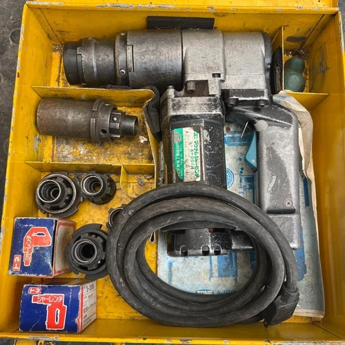 TONE S-201R Shear Wrench with Case & Sockets, Operation Confirmed, Good"Used"