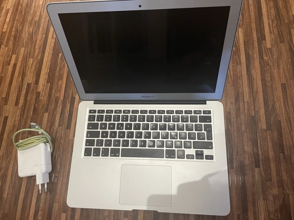 Apple MacBook Air 13" 2014 · i5 · 4GB · 250GB, Foto 3 von 5