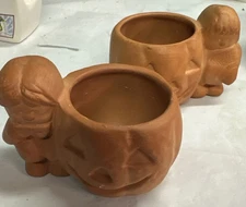 Set Of 2 Small Pumpkins With Trick Or Treaters Terracotta Votive Holders  T7