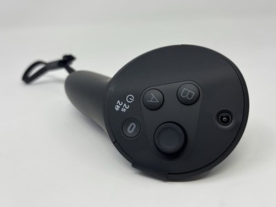 Meta Quest Touch Pro VR Controllers - Black (899-00415-01) for
