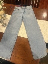 Curve Appeal jeans Size 6 New with out Tags.