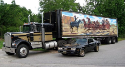 1977 Kenworth W900 Smokey And The Bandit POSTER 24 X 18 INCHES Big Rig