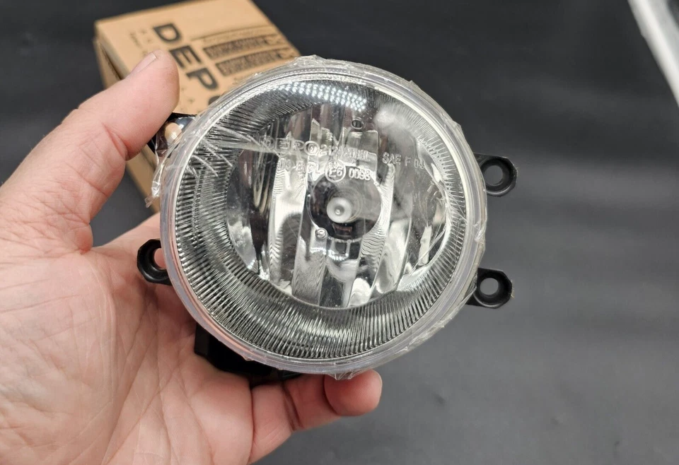 Nuevo Faro antiniebla izquierdo 14-20 4runner 12-14 Prius C 12-15 Prius Depo 212-2088L-AC Foto 3 de 4