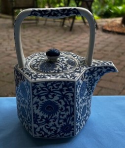 Takahashi San Francisco Teapot | eBay