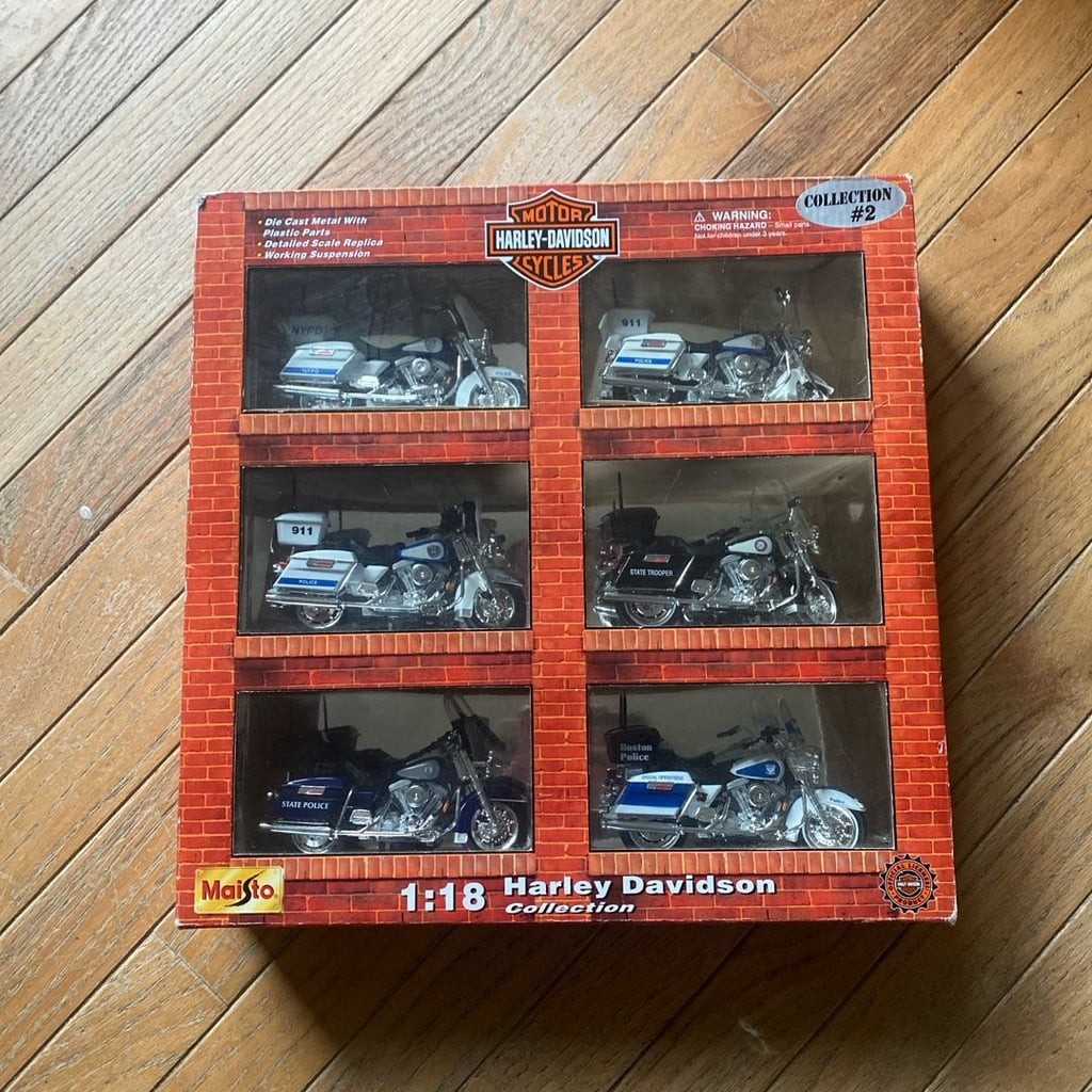 Maisto 1:18 Harley-Davidson Collection #2 6-Piece Police