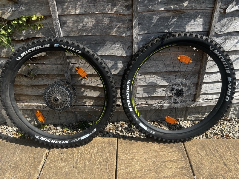 27.5” MTB Wheelset + Michelin E-Wild 2.8” Tyres + Shimano SLX 11-Speed Cassette