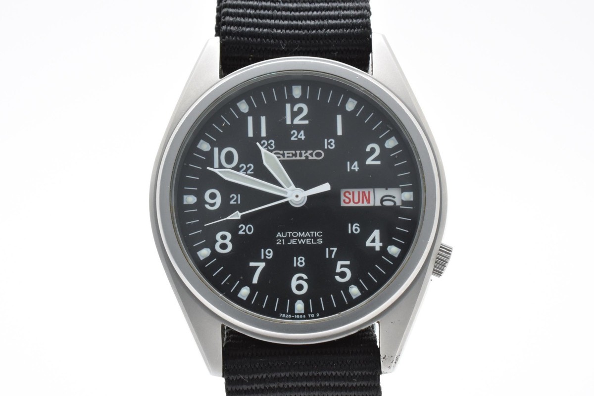 Seiko 7S26-00D0( + original metal band)/Vintage/Automatic Watch