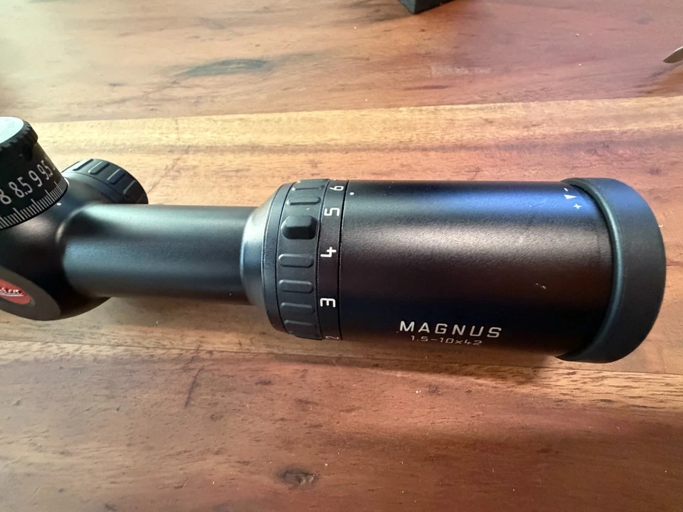 Leica Magnus 1,5x10x42 - Imagem 3 de 4