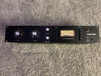配信機器・PA機器・レコーディング機器 Klark Teknik 76-KT Limiting Amplifier KLARK TEKNIK 76-KT Limiting Amplifier Rack Mount Black Compression