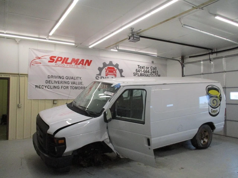Used Left Rear Cargo Door Assembly Back fits: 2014 Ford E250 VAN w/window Left R Foto 2 de 4