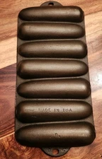 Wagner (Unmarked) 7-Cob Cornbread Pan, MIUSA, MM "B", Screw, **HAIRLINE CRACK**