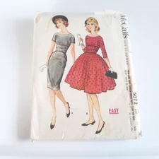 McCalls 5072 Junior Teen Dress Slim or Full Pattern Bust 32 Size 12 Cut