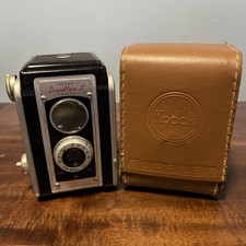 Kodak Duaflex II Twin-Lens Reflex Camera w/ Original Leather Case