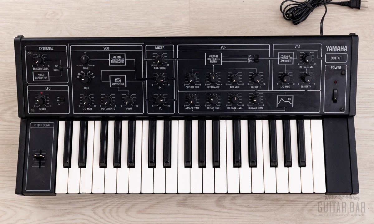 1980s Yamaha CS-5 Vintage Monophonic Analog Synthesizer, Serviced 