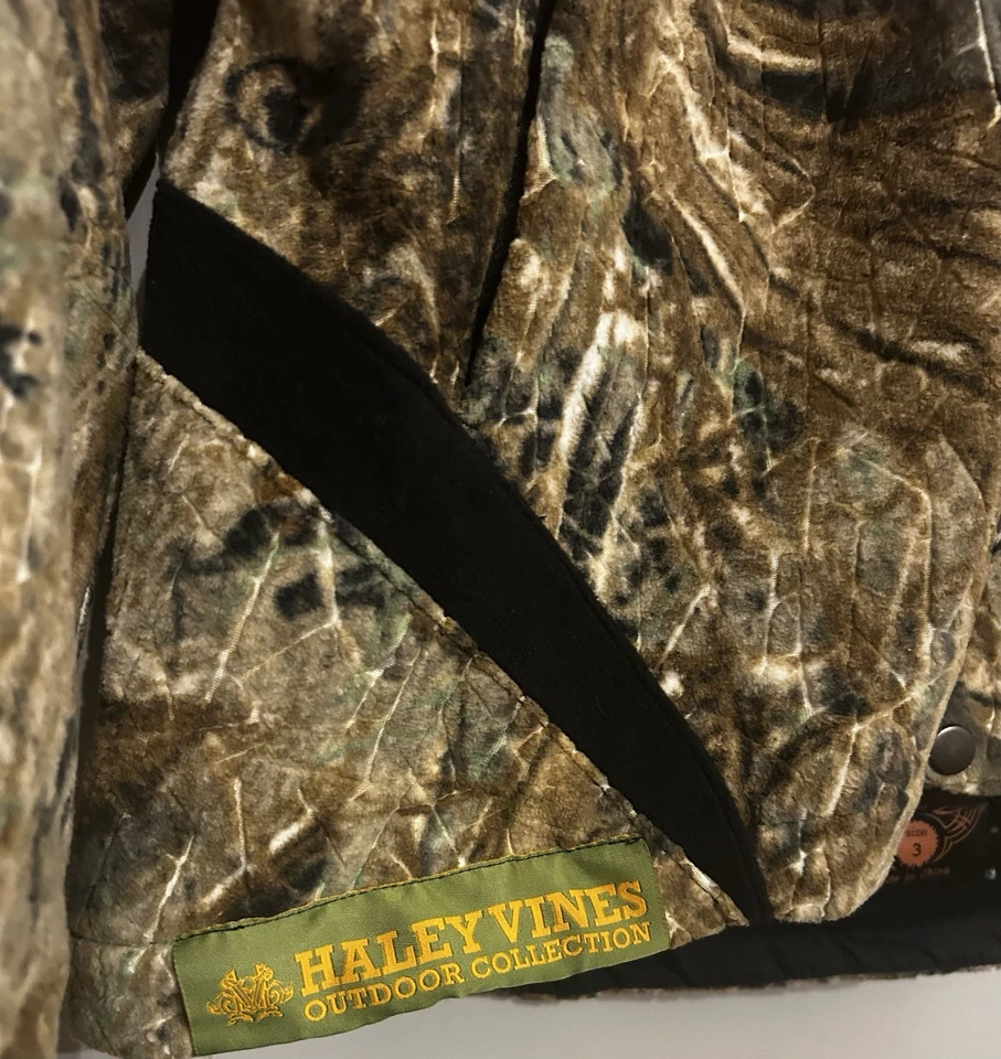 Woman’ Haley Vines Collection Mossy Oak Duck Blind Camouflage Jacket Size 3 NWT - Image 4 of 4