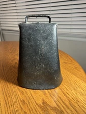 🛎️ Vintage Hand Forged Heavy Steel Cowbell Farmhouse Decor Rustic Primitive