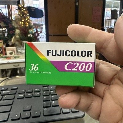 FUJIFILM FUJICOLOR C200 36exp Single Roll Expired