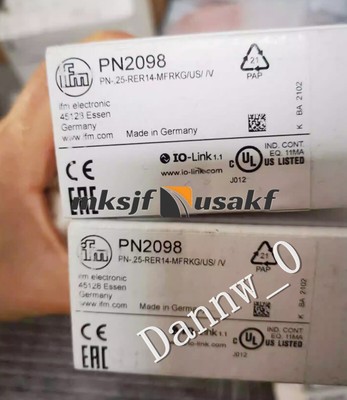 New in Box original IFM PN2098 pressure sensor US Free tax