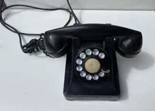 Classic black '40s rotary-dial telephone